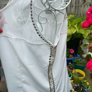 Bradley Bayou White Side- Studded Top size M